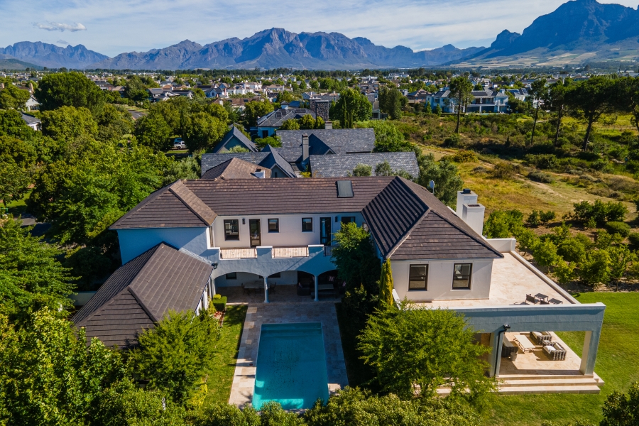 7 Bedroom Property for Sale in Val De Vie Estate Western Cape